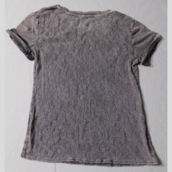 Gimmicks By BKE Stud Embellishment Lace Back Distressed Gray T Shirt  Size M - Picture 4 of 8